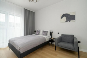 Klimatyzowane Studio na Placu Wolności w Poznaniu by Noclegi Renters